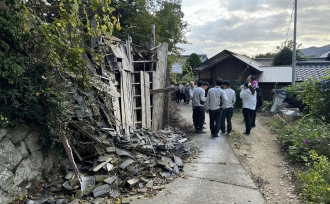 ハツラツとした若者。