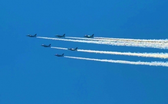 ブルーインパルスと、オーナー様とのひととき