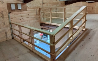 手仕事でよみがえる納屋