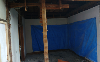 想定外の柱出現!?増築工事で起きたアクシデント