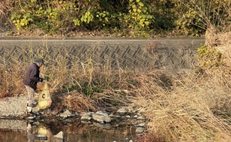 土曜日は毎月恒例の金倉川清掃の日