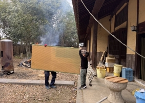 「孫の手を借りました」