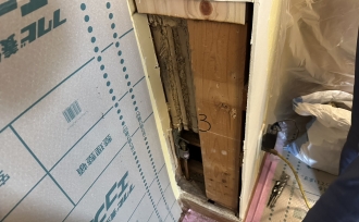 耐震のリフォーム工事をしています🏠